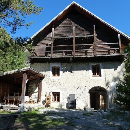 Maison Carail Nevache 14 Personnes Exteriör bild